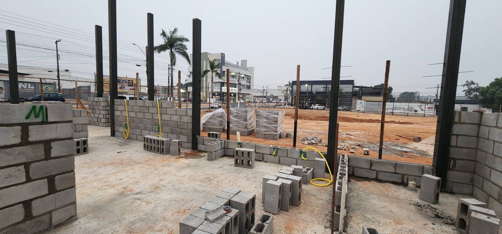Construtora começa a erguer, no centro de Vilhena, edifício que deverá ser o mais alto do interior de Rondônia