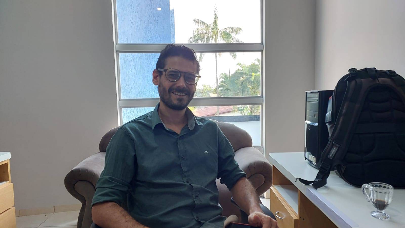“Esse radicalismo de internet não existe na vida real”, diz candidato do PT a prefeito de Vilhena ao apresentar propostas
