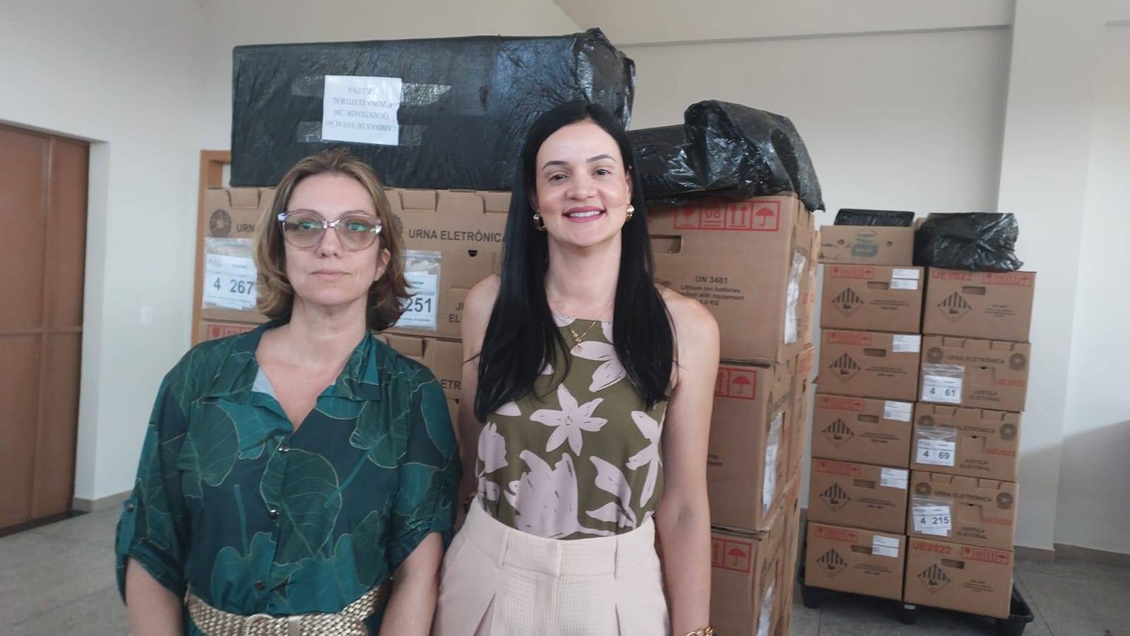 Mais de 69 mil eleitores estão aptos a votar em Vilhena no domingo; juíza e chefe do Fórum Eleitoral comentam pleito na cidade
