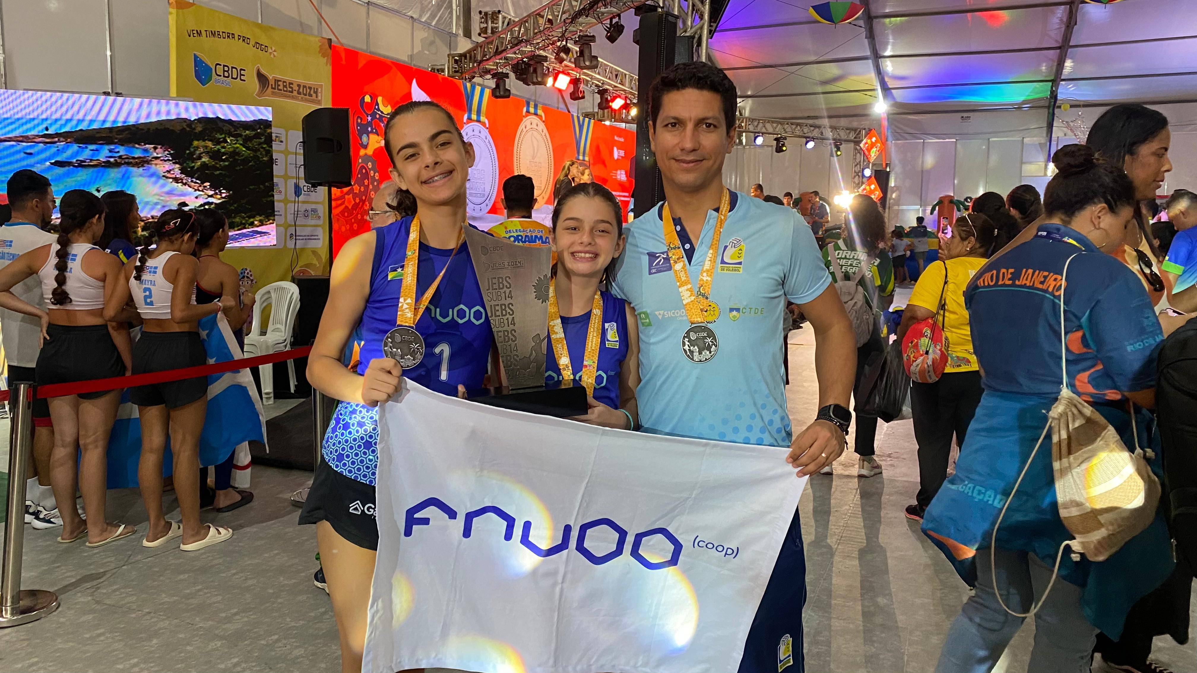 Dupla vilhenense é medalhista no Vôlei de Praia Feminino Infantil dos Jogos Escolares Brasileiros, no Recife
