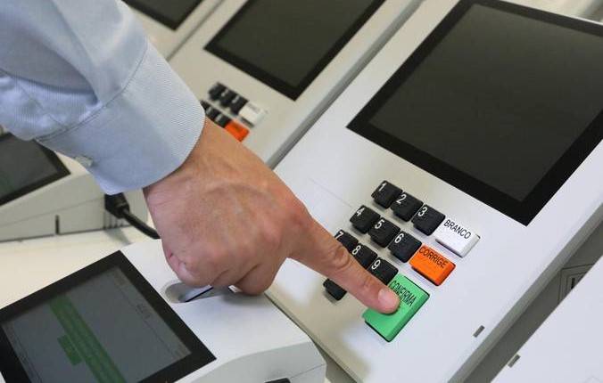 Usando “número de Bolsonaro” nas urnas eletrônicas, eleitores anulam mais de 700 votos para prefeito em Vilhena