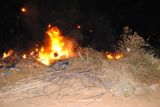 Pessoas continuam fazendo queimadas na área urbana de Vilhena