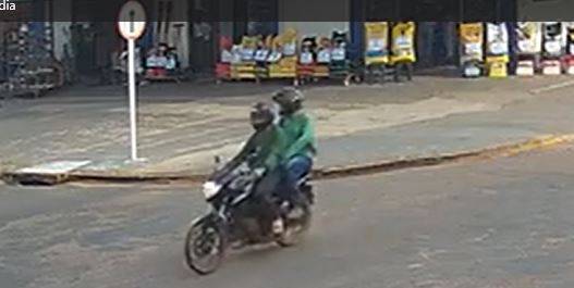 ASSISTA VÍDEO: modelo de motocicleta incomum em Vilhena deve levar aos assassinos do dono de lavador
