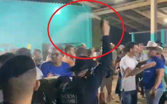 VÍDEO: homenagem a prefeito eleito vira confusão e polícia atinge prefeita e marido com spray de pimenta durante evento em Chupinguaia