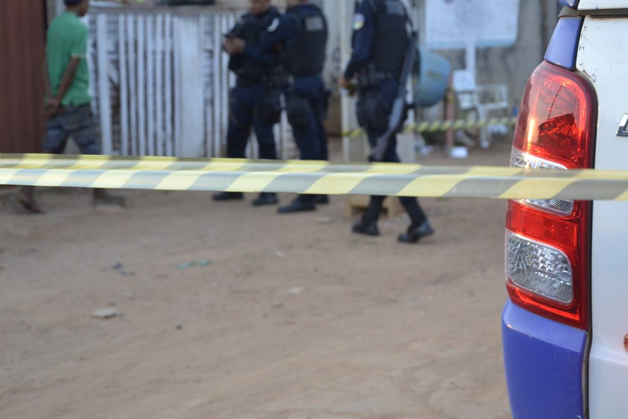 Garoto de 18 anos que matou dependente químico a tiros, mas também foi baleado pelo próprio comparsa em Vilhena perde um dos olhos