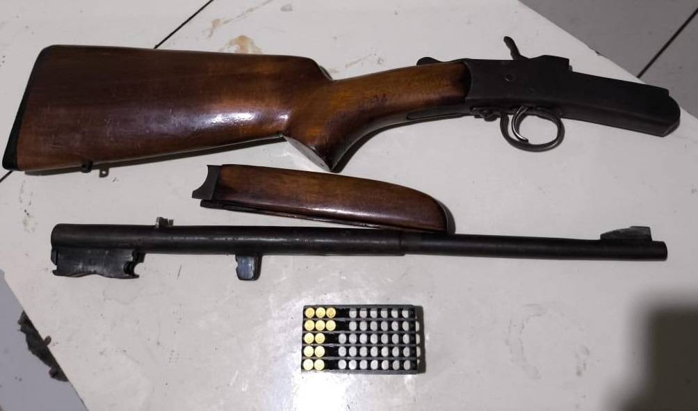 Após esposa olhar seu celular, homem espanca mulher até deixá-la desmaiada na cidade de Chupinguaia
