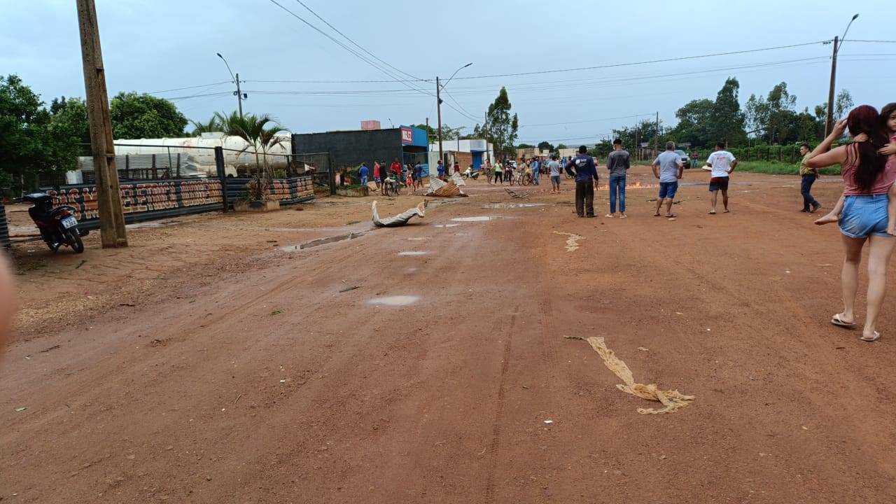 URGENTE: explosão de tanque de caminhão deixa um morto com corpo completamente dilacerado e pessoas feridas em Vilhena