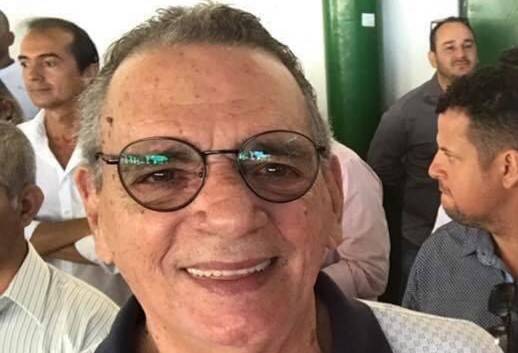 PENDUROU O JALECO: após 36 anos de dedicação e empatia em Vilhena, médico pioneiro anuncia aposentadoria