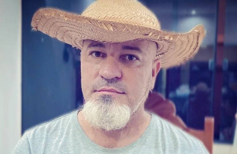 Servidor lotado em escola estadual é encontrado morto aos 54 anos na casa da mãe, em Vilhena; indícios apontam para infarto