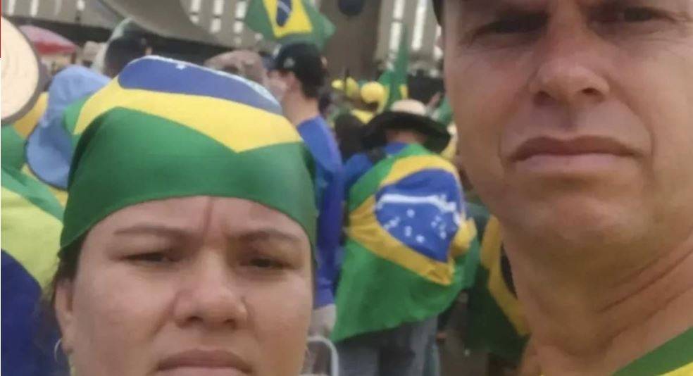 Marido de mato-grossense condenada pelo 8 de janeiro é um dos dois presos na Argentina; cuiabana que gravou vídeo-viral segue foragida