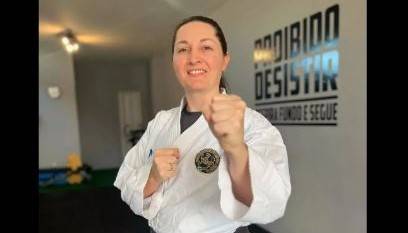 Ex-moradora de Rondônia e destaque do karatê brasileiro, atleta morre aos 39 anos lutando contra o câncer, em Joinville