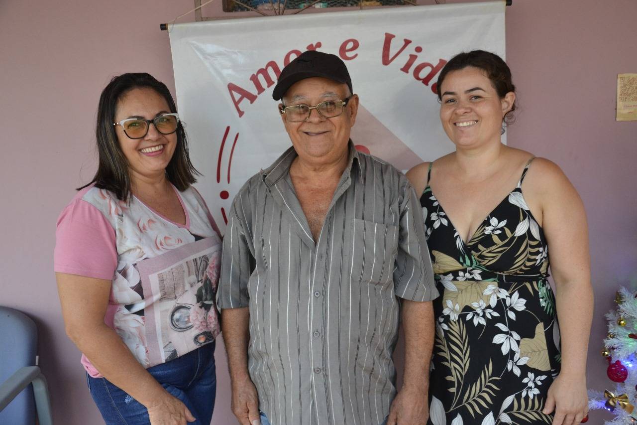 Conheça a história do idoso que viajou desorientado por 2.500 km até chegar em Vilhena, onde foi resgatado pela filha que não via há 18 anos