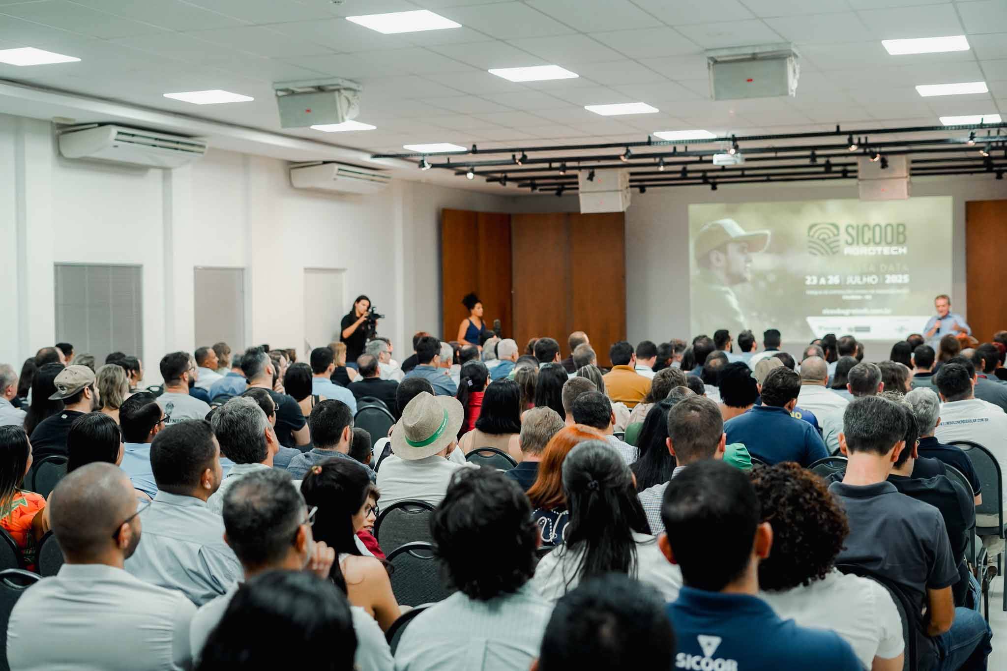 Sicoob Agrotech agora é Agroshow e trará em 2025 novo conceito de fazer negócio e uma programação inédita para atrair grande público