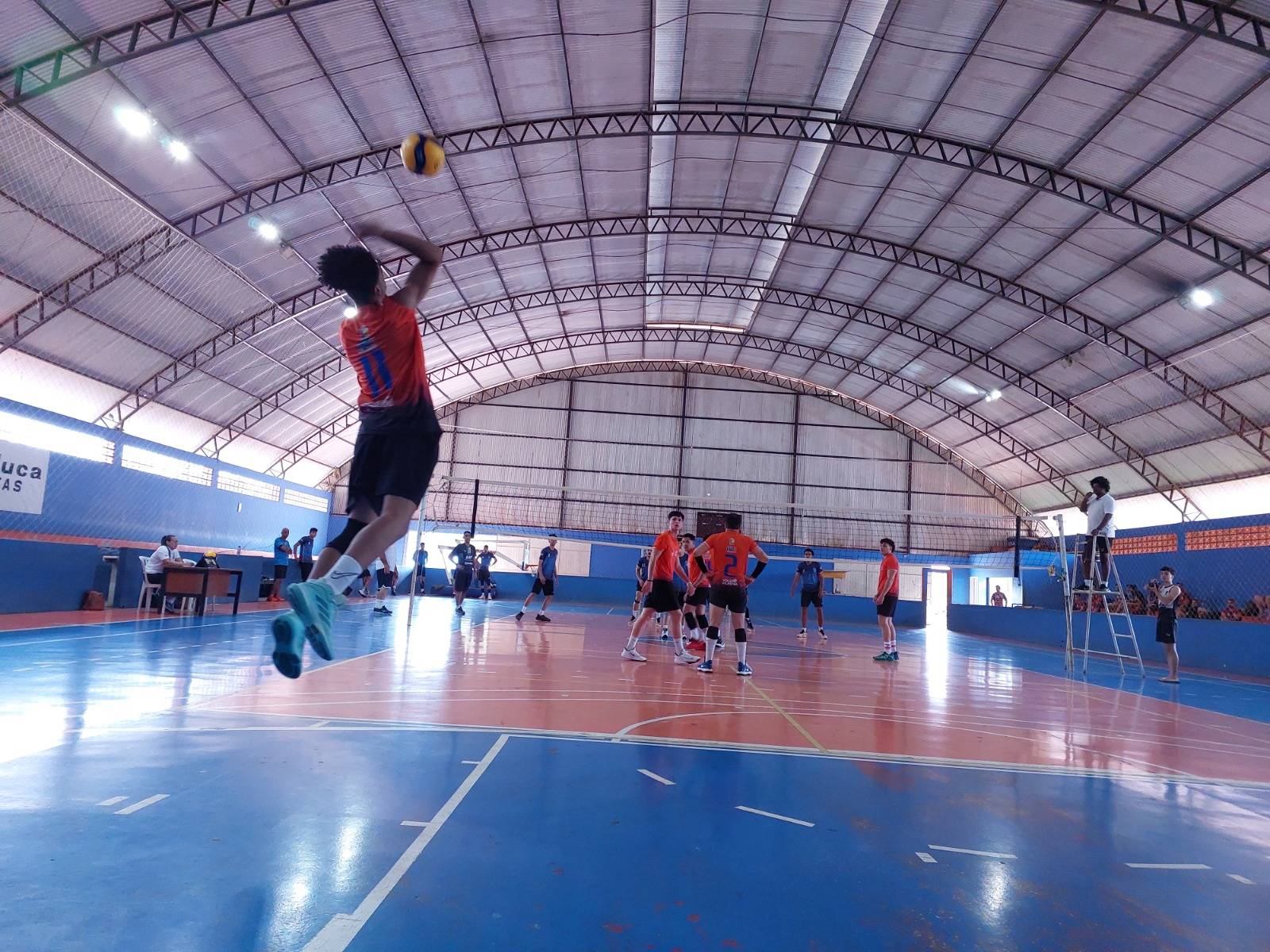Equipes de Vilhena e de Ji-Paraná conquistam a Copa Vilhena de Voleibol; competição teve a participação de mais de 20 times