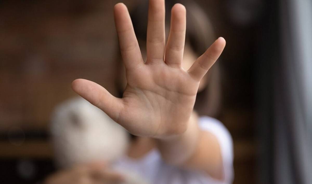 Ladrões invadem casa, agridem adolescente e bebem cervejas, mas exames revelam que a vítima não foi estuprada, em Vilhena