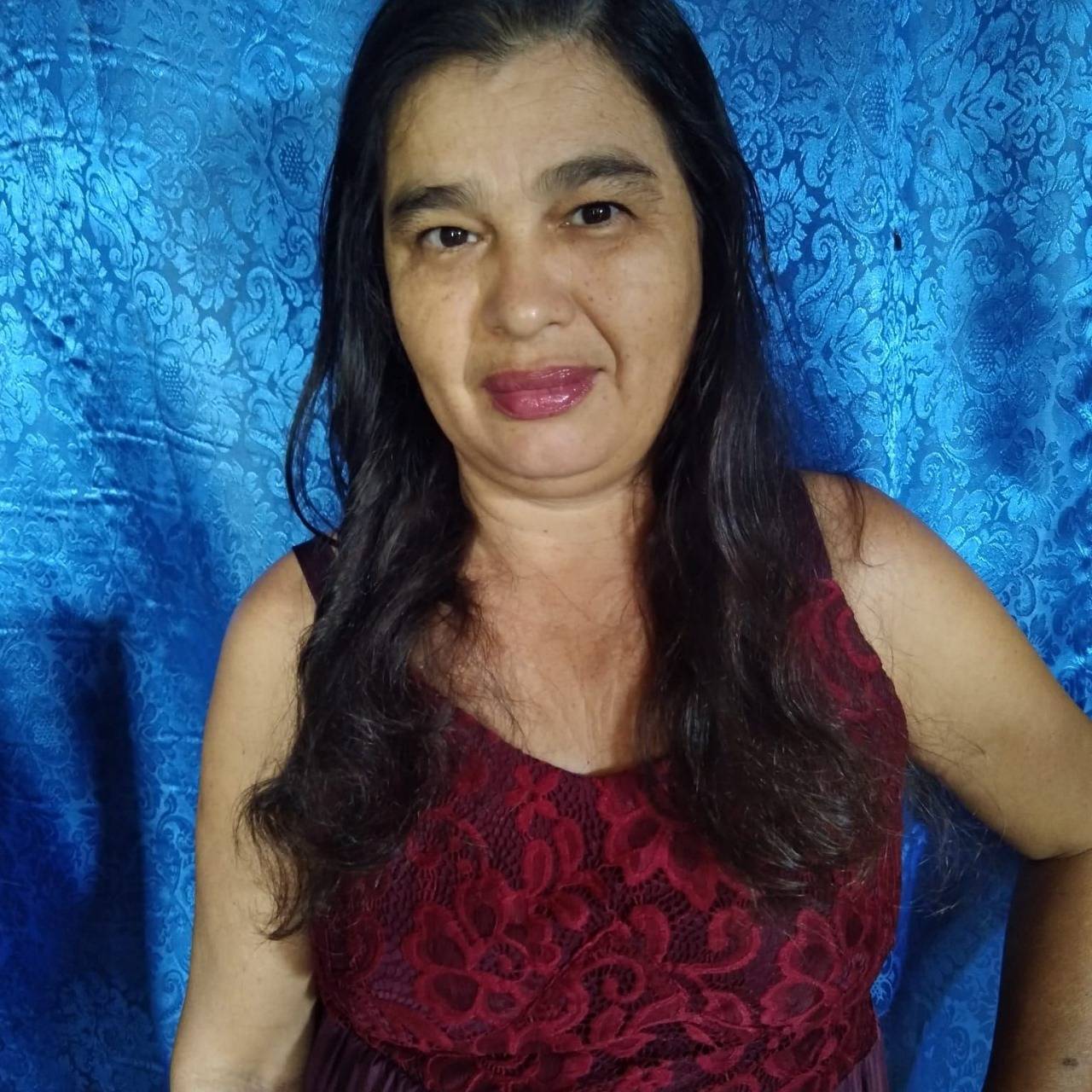 Mulher desaparece na véspera de Natal e família a procura com publicações nas redes sociais em Vilhena