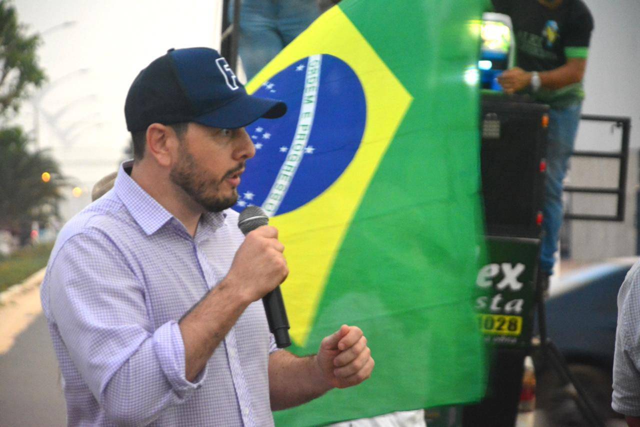 Justiça Eleitoral rejeita ação do grupo Donadon e valida reeleição de Flori com 74,4% dos votos, em Vilhena