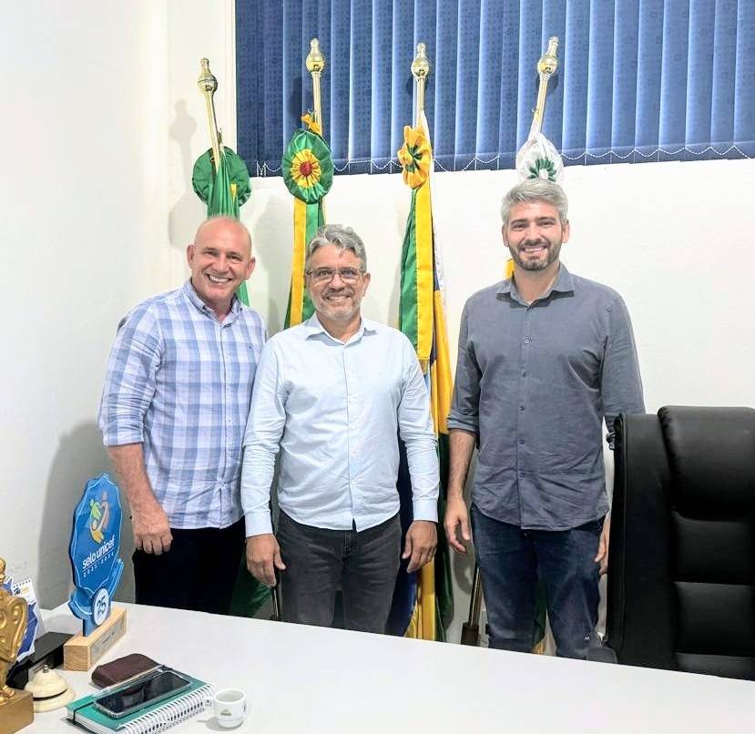 Deputado Ezequiel Neiva se reúne com prefeito de Cerejeiras para tratar de projetos e investimentos para o município