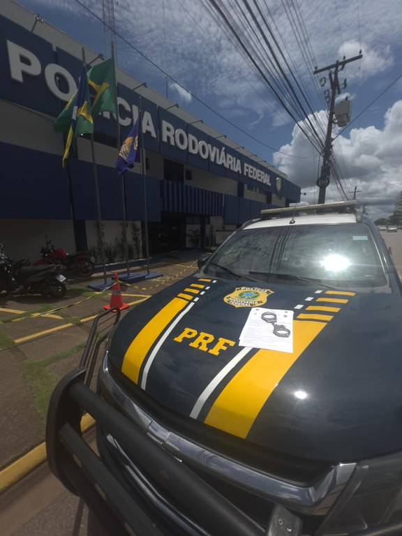 PRF cumpre seis mandados de prisão em Rondônia durante o primeiro final de semana de 2025; uma das prisões ocorreu em Vilhena