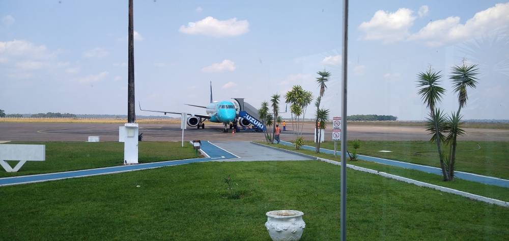 Mudança anunciada pela Azul derruba preços de passagens aéreas em Vilhena; confira os novos valores