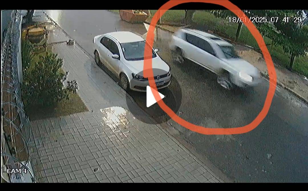 ASSISTA VÍDEO: em alta velocidade, SUV de luxo destrói portão e floreira em residência e depois foge; polícia é acionada em bairro de Vilhena