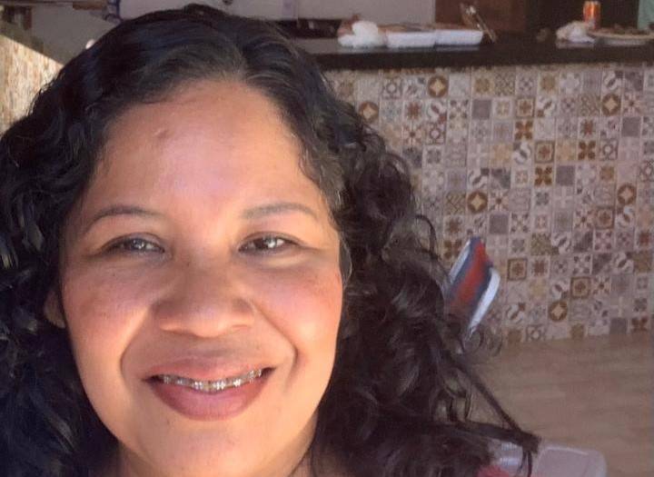Após passar quase uma semana na UTI de Vilhena, professora recebe alta, passa mal em casa e morre na UPA, aos 47 anos