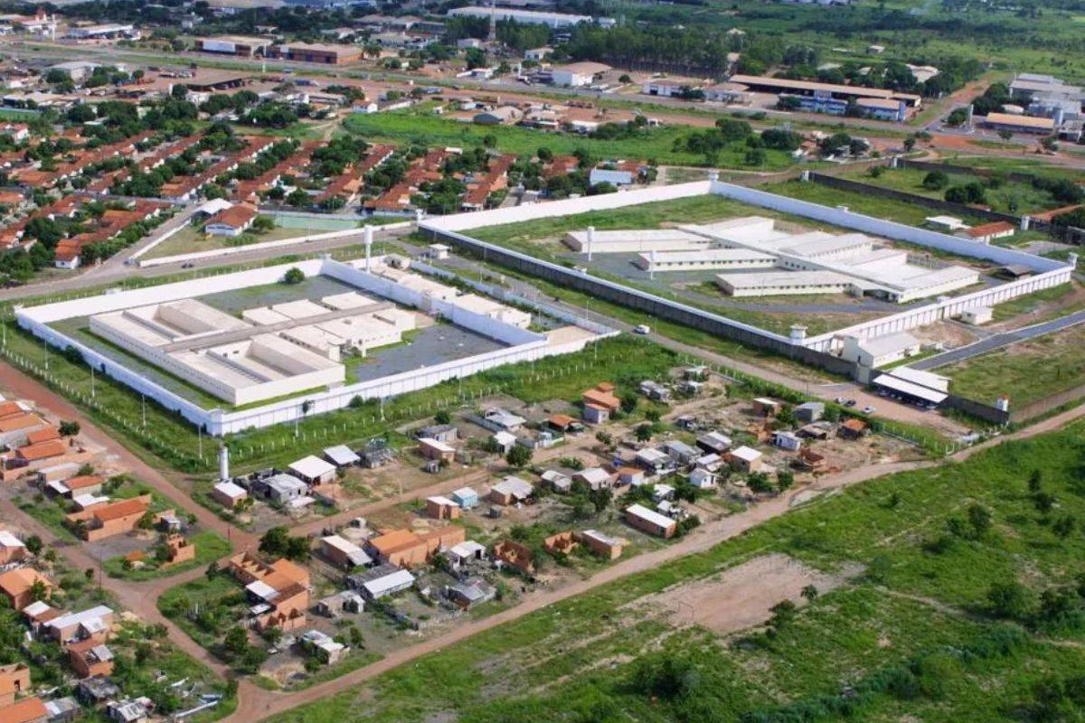 Autoridades apertam cerco contra faccionados que, de dentro de presídio, ordenavam até assassinatos na divisa de MT com Rondônia