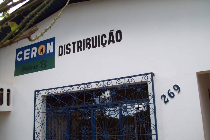 CERON DEIXA VILHENA “NAS TREVAS” POR 9 HORAS