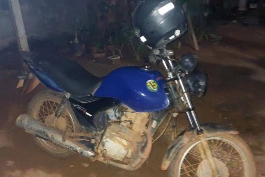 Câmeras filmam bandidos assaltando posto de combustíveis na cidade de Cabixi e os dois suspeitos são presos logo depois