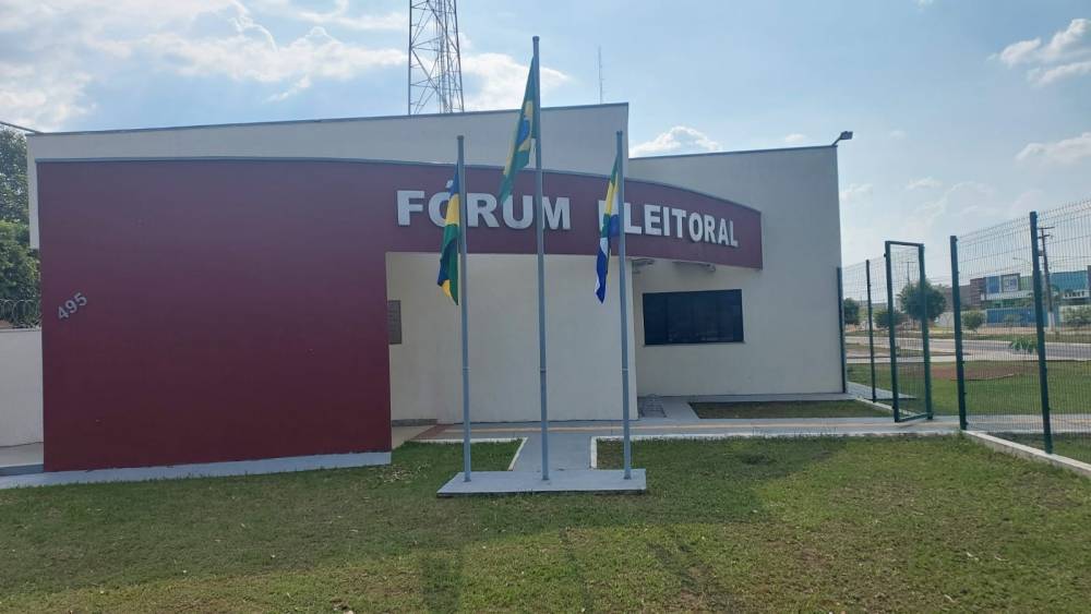 LISTA COM TODOS OS NOMES: mais de 3.500 eleitores de Vilhena podem ter títulos cancelados; saiba como evitar a perda do documento