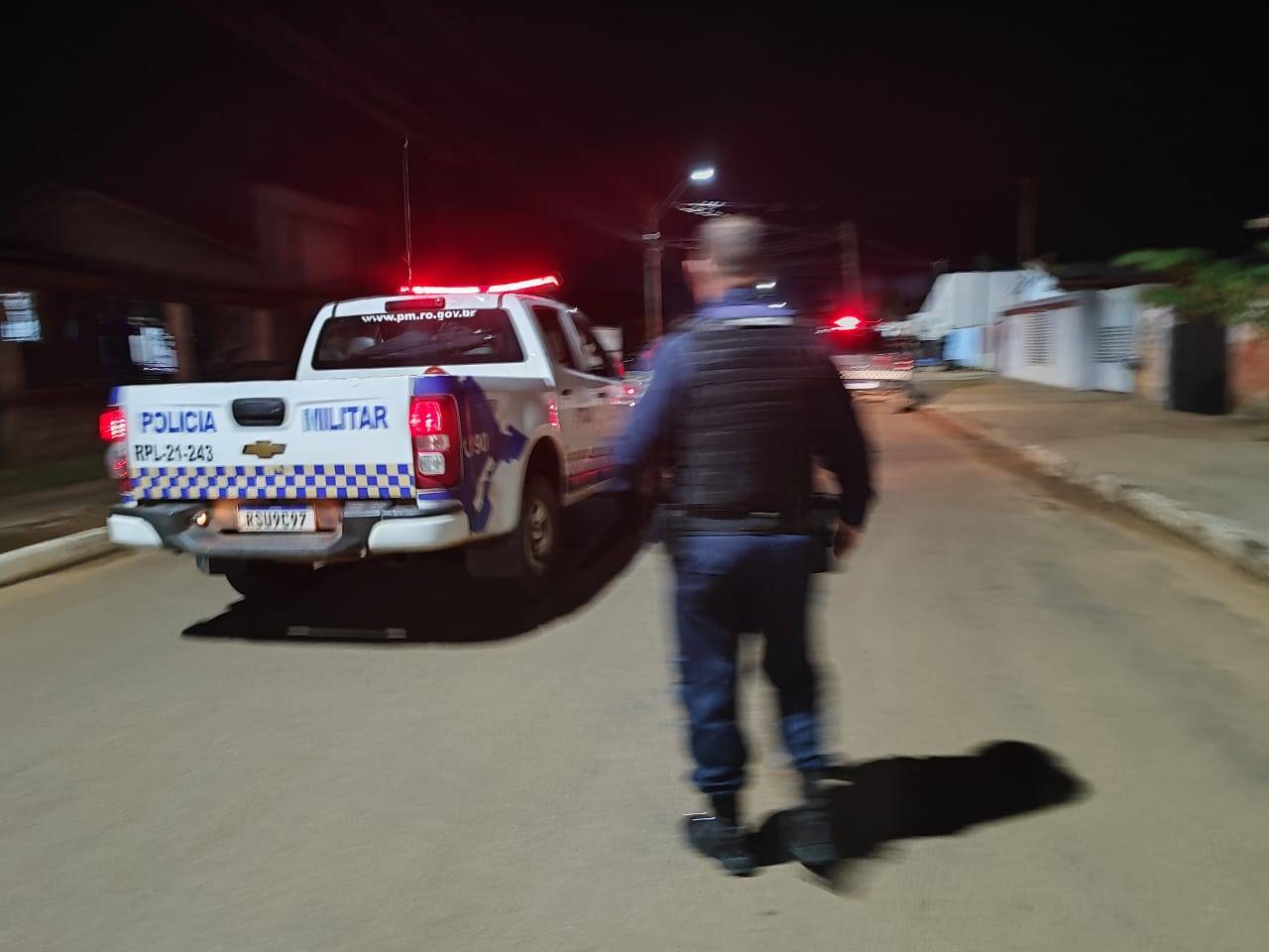 Na mesma noite, um homem é baleado e outro esfaqueado, em Vilhena; um deles, mesmo em estado grave, não quis acionar a polícia