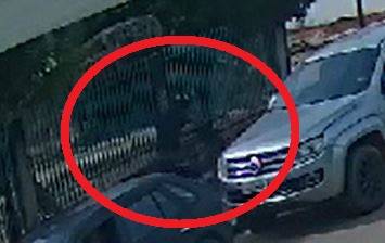 ASSISTA VÍDEOS: câmera de monitoramento flagra ladrão furtando motoneta em bairro de Vilhena
