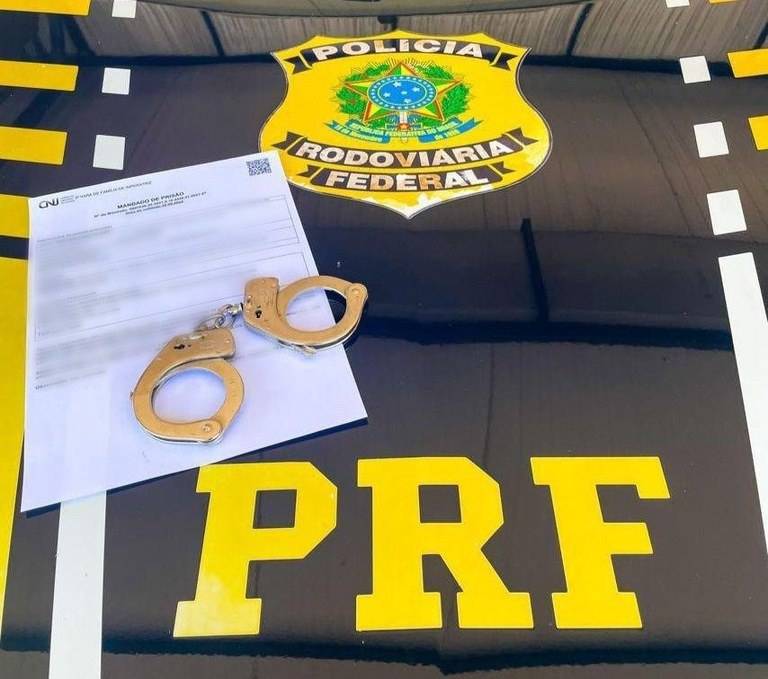 Condenado por homicídio em São Paulo, homem de 39 anos é preso em ônibus por equipe da PRF em cidade de Rondônia