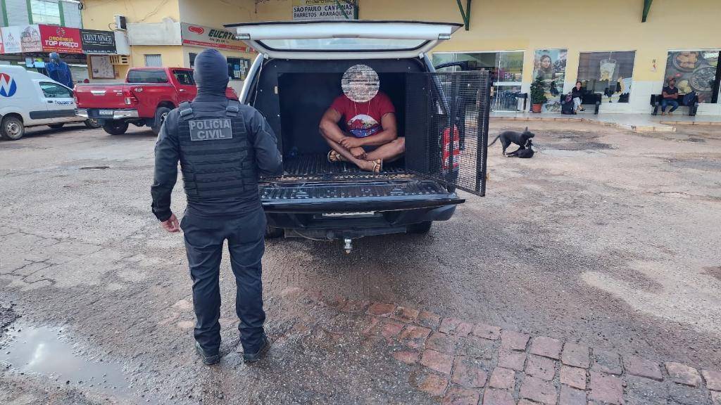 VÍDEO: em cidade vizinha, polícia prende suspeito de envolvimento em 5 mortes e descobre fazenda de maconha chamada de “Paraíso”