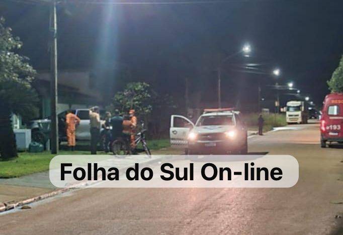 VÍDEO: alvo de ação da PF no ano passado, comerciante é baleada em Vilhena, na porta de sua casa, que é monitorada por várias câmeras