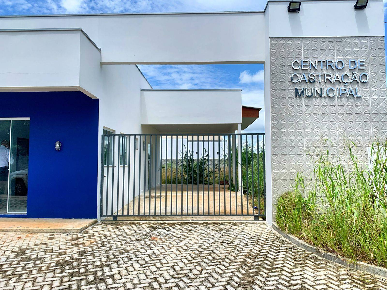 Obra que ajudará a controlar o número de animais de rua em Vilhena está com quase 80% dos serviços concluídos