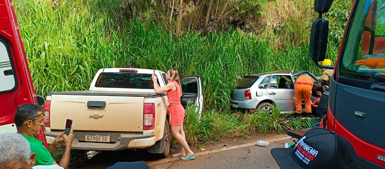 VÍDEO: idoso morre após tripla colisão na BR 435, entre a área urbana de Colorado do Oeste e trevo que dá acesso a Cabixi e Cerejeiras