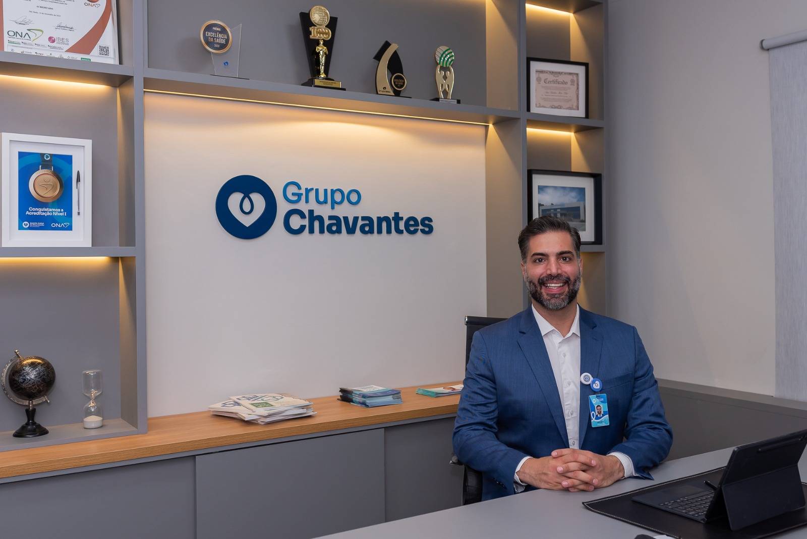 Médico Anis Ghattás Mitri Filho encerra 2º mandato de presidente da Santa Casa de Chavantes após gestão marcada por crescimento exponencial
