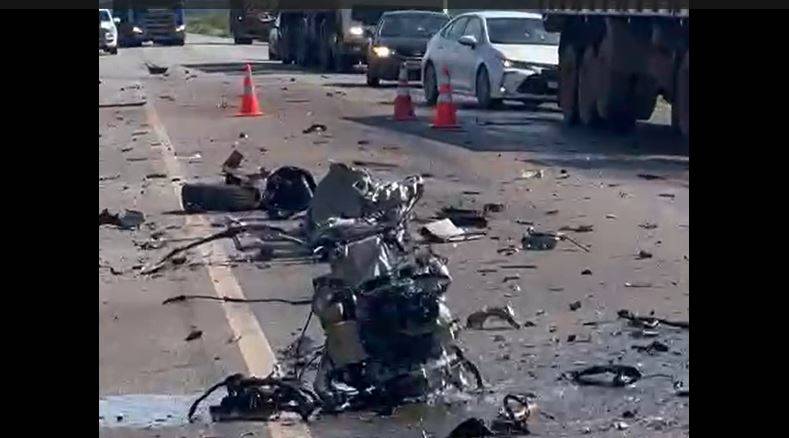 ASSISTA VÍDEO: carreta dirigida por vilhenense se envolveu em acidente que matou motorista de “carro baixo” na BR 364