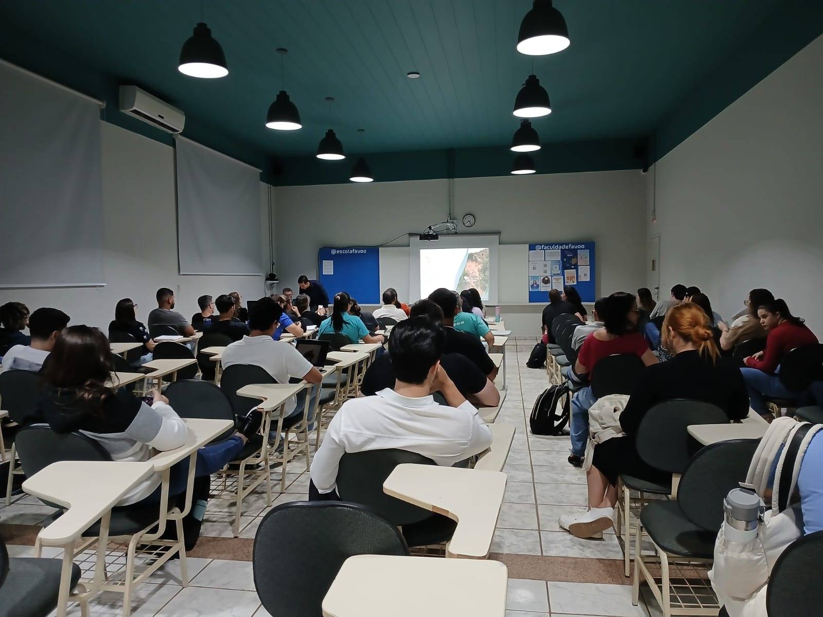 Faculdade FAVOO, de Vilhena, inova em MBI e aulas abertas com grandes executivos do mercado