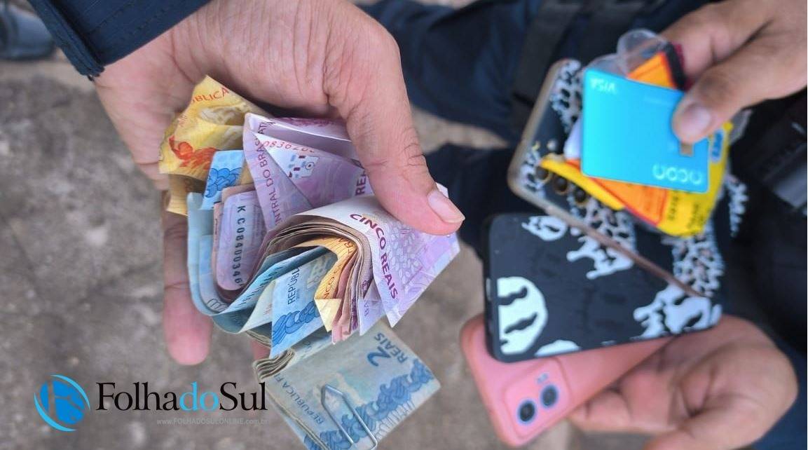 Após assaltar clientes e dona de loja de açaí em Vilhena, ladrão de 25 anos fica “todo esfolado” ao ser imobilizado por populares