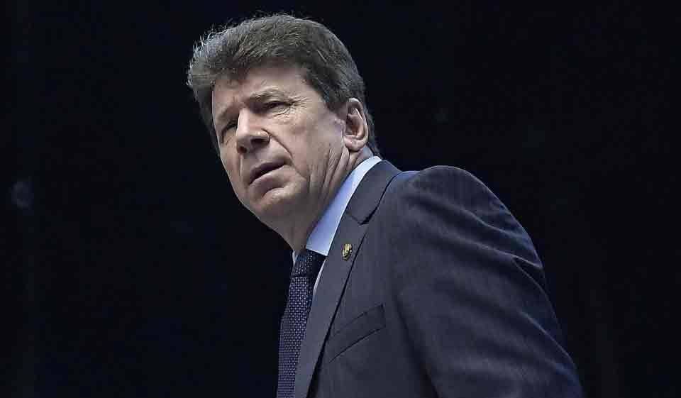 Decisão judicial recente pode restabelecer direitos políticos e ex-governador Ivo cassol entraria na disputa de 2026 em RO