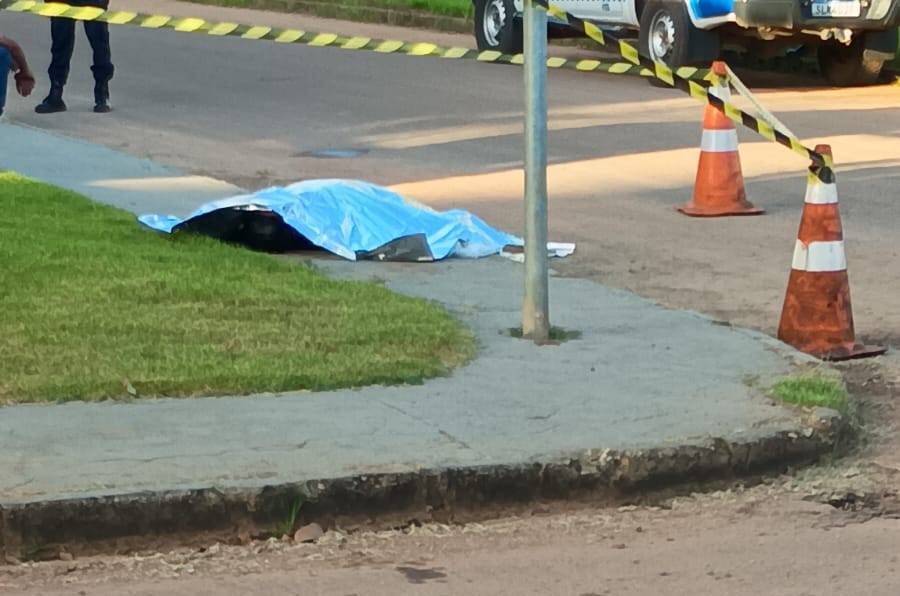 VÍDEOS IMPRESSIONANTES: briga generalizada em casa noturna termina com homem de 30 anos morto a facadas na cidade de Cerejeiras