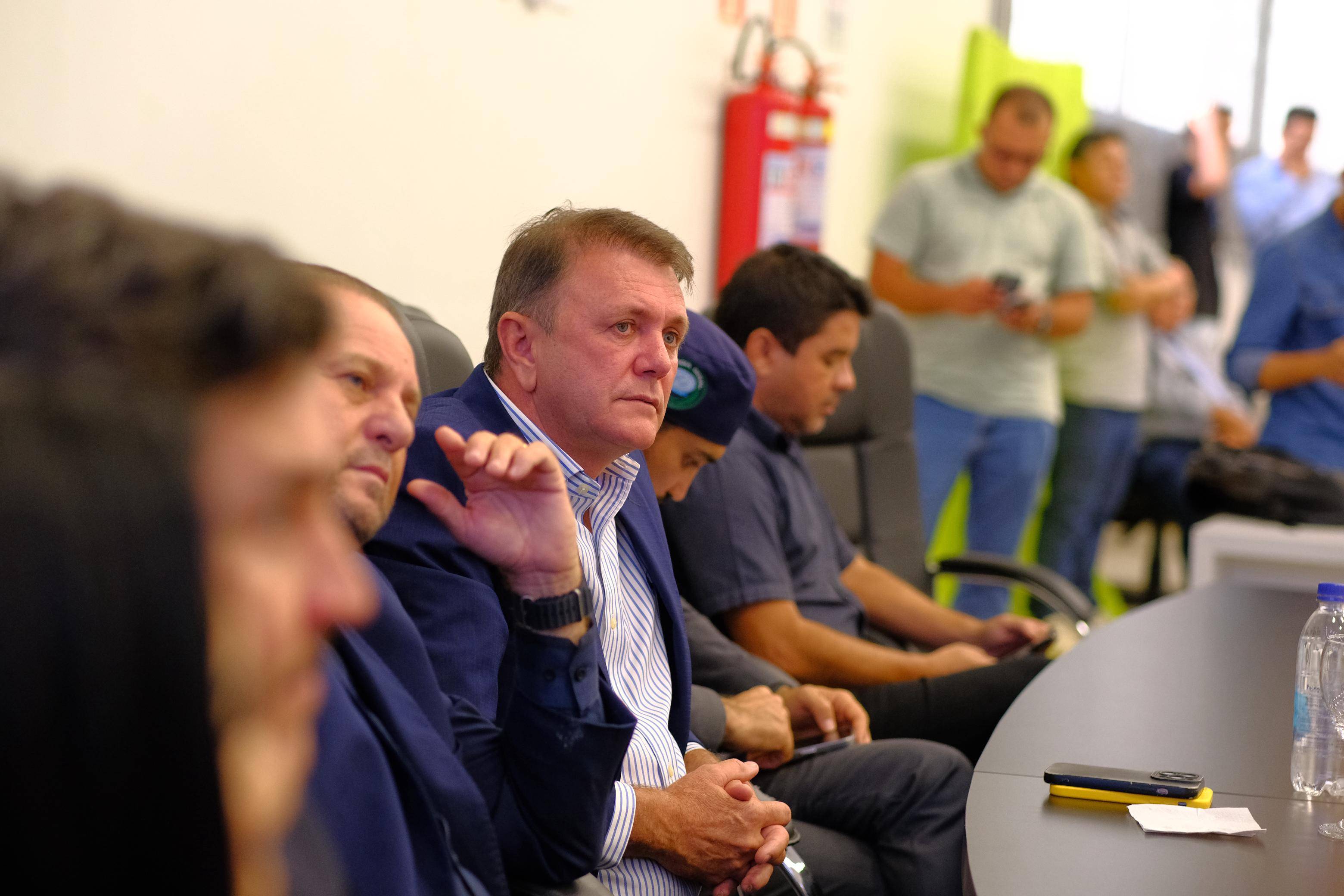 Deputado Luizinho Goebel participa, em Vilhena, de audiência pública sobre duplicação da BR-364