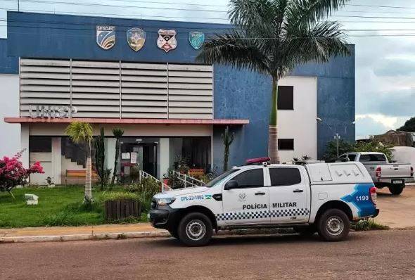 Em briga por herança, homem ataca o próprio irmão gay que tem perna amputada, em Vilhena: “bichinha vagabunda”