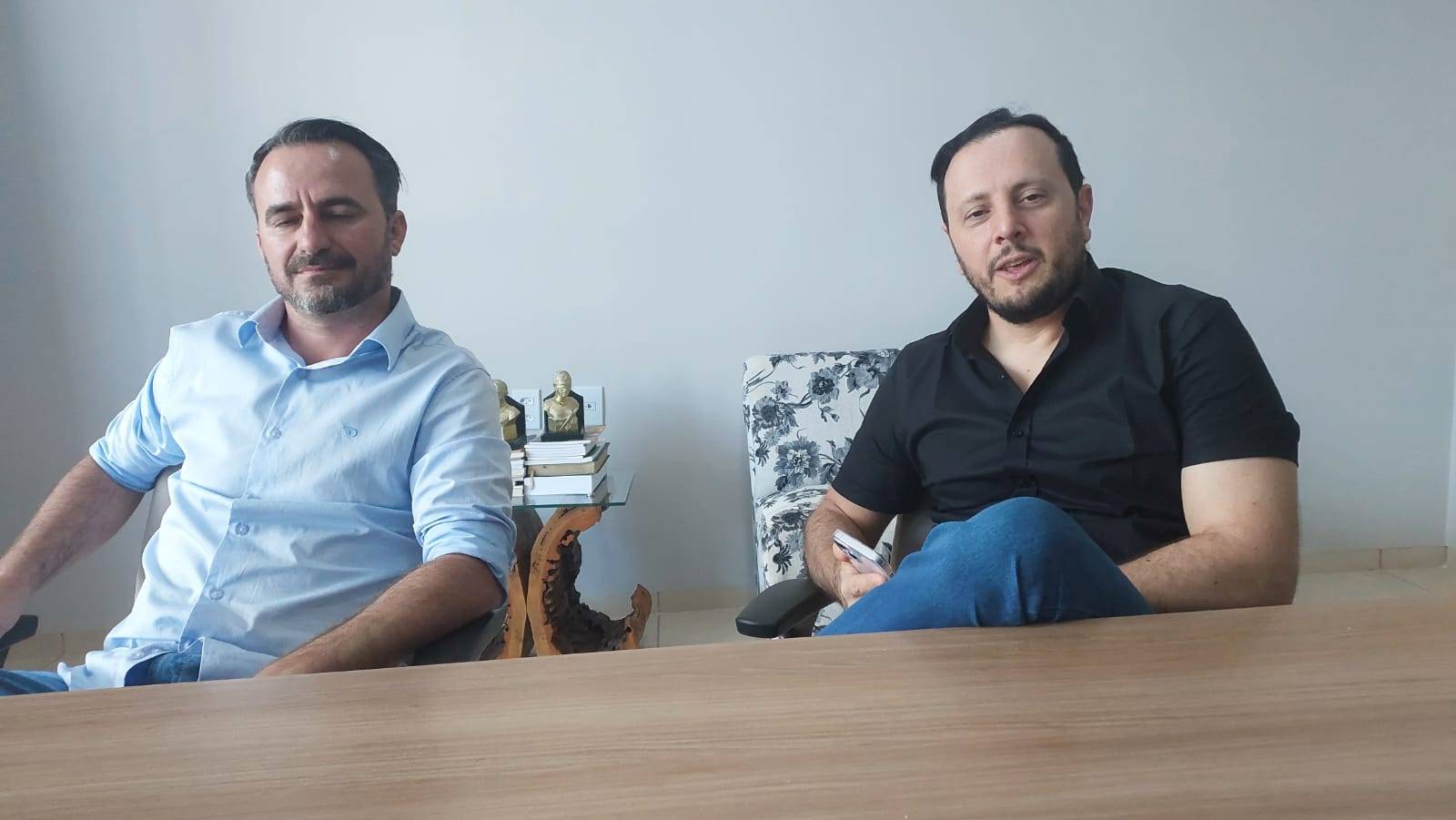 Em visita ao FOLHA DO SUL, prefeito e secretário de Obras anunciam “pacote de “asfalto” em bairros de Vilhena