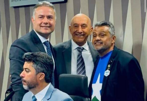 Ex-vereador que “esculachou” audiência de senador em RO encara Marcos Rogério no Congresso e no Ministério dos transportes