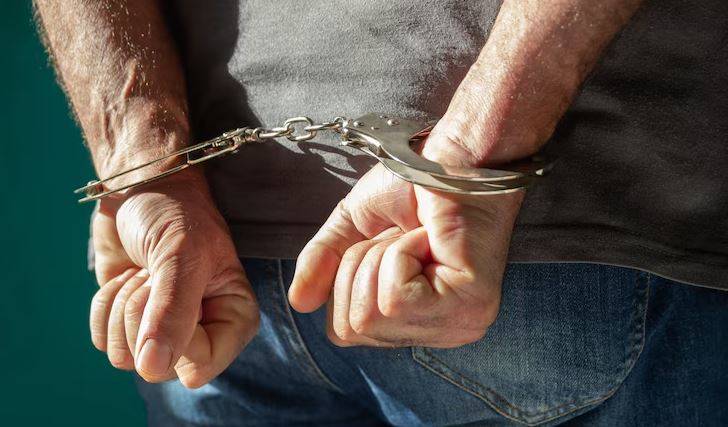 Denunciado por quatro alunas de escola rural em Colorado do Oeste, professor é preso durante palestra contra abuso sexual infantil