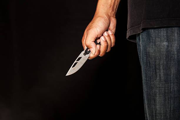 Indo de bicicleta para casa, adolescente de 15 anos é rendido por ladrões, em Vilhena; um dos criminosos usou canivete no assalto