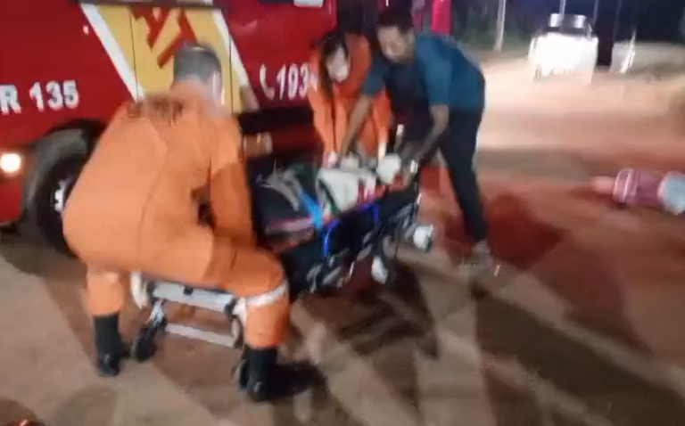 ASSISTA VÍDEO: terceiro motociclista acidentado no mesmo dia em quebra-molas foi intubado e está na UTI no Hospital Regional de Vilhena